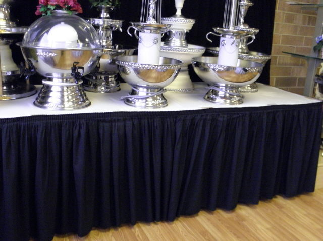 Where to rent SKIRT 21  BLACK in Mt. Airy NC