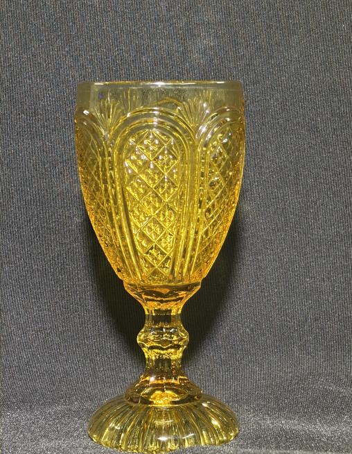 Where to rent CAROUSEL GOBLET AMBER 8OZ in Mt. Airy NC